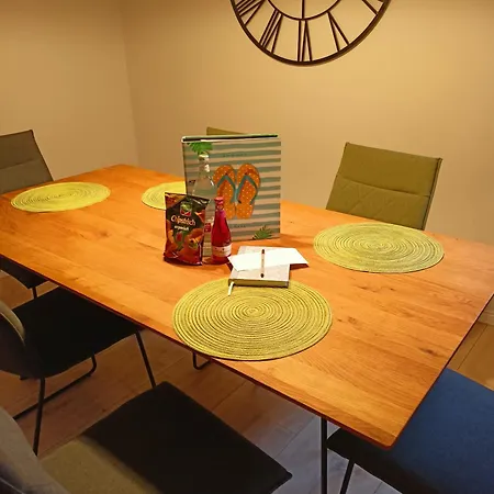 Main Idyll Apartment *